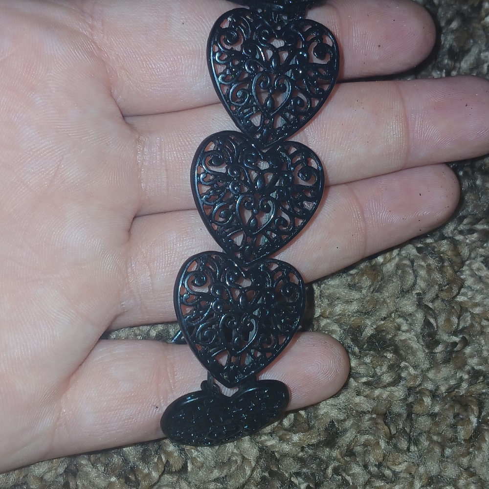 Elegant Black Heart Pendant Necklace